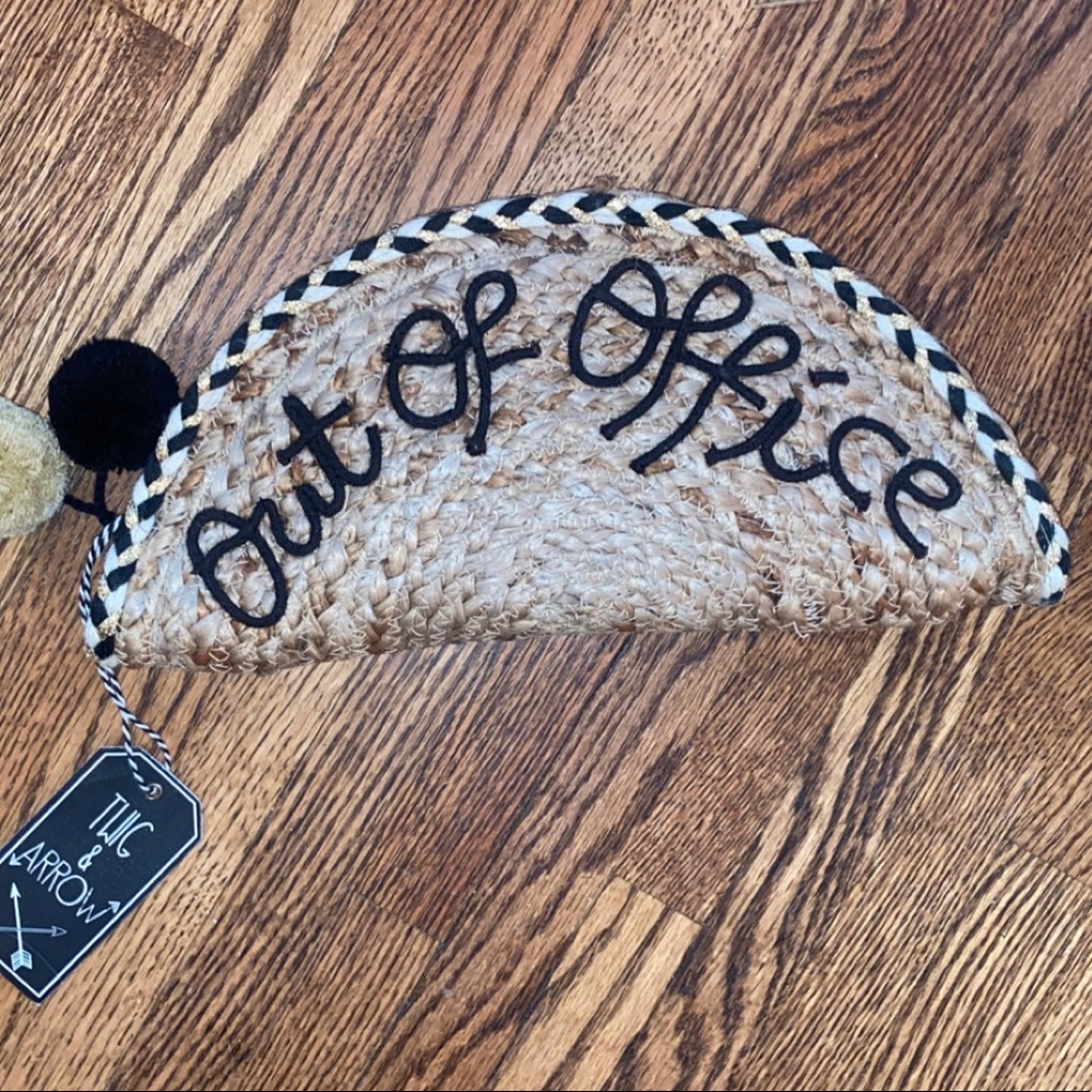 Twig & Arrow Clutch